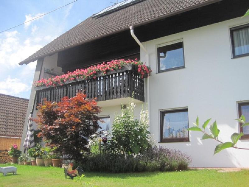 Haus Janssen-Wehrle Leilighet Titisee-Neustadt Eksteriør bilde
